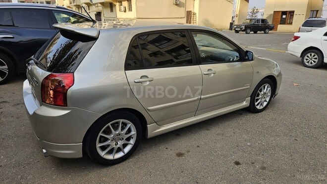 Toyota Corolla 2006, 235,000 km - 1.4 l - Bakı