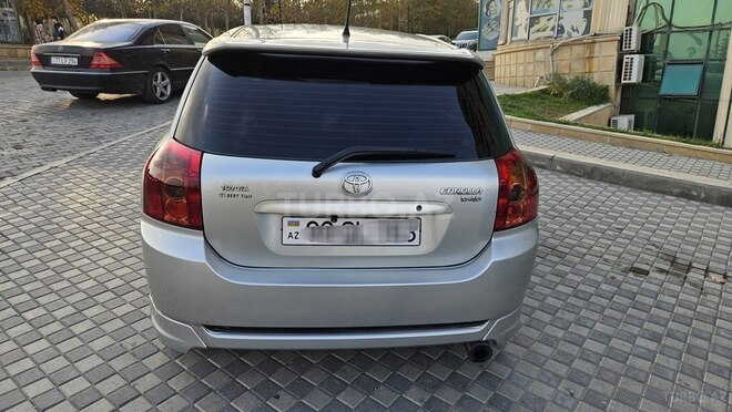 Toyota Corolla 2006, 235,000 km - 1.4 l - Bakı