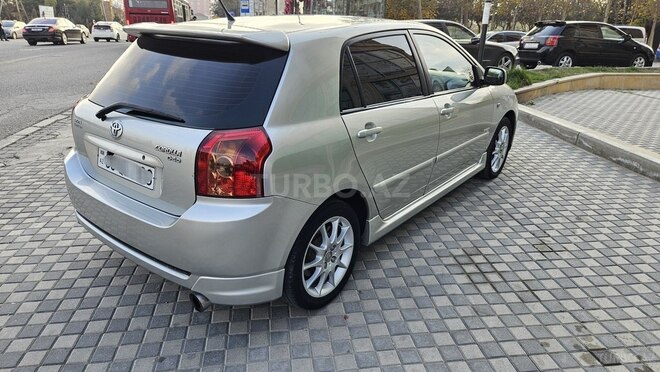 Toyota Corolla 2006, 235,000 km - 1.4 l - Bakı