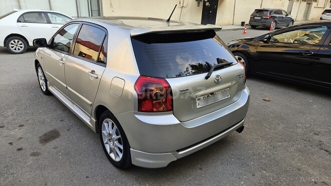 Toyota Corolla 2006, 235,000 km - 1.4 l - Bakı