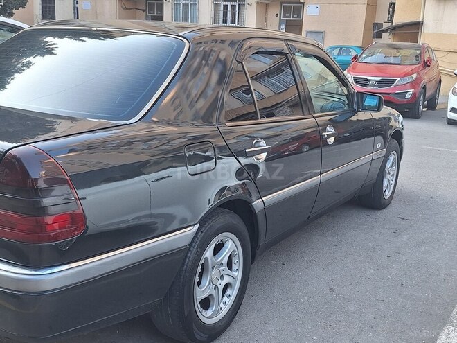 Mercedes C 200 1995, 452,000 km - 2.0 л - Bakı