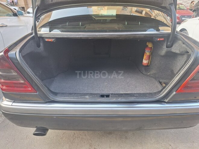 Mercedes C 200 1995, 452,000 km - 2.0 л - Bakı