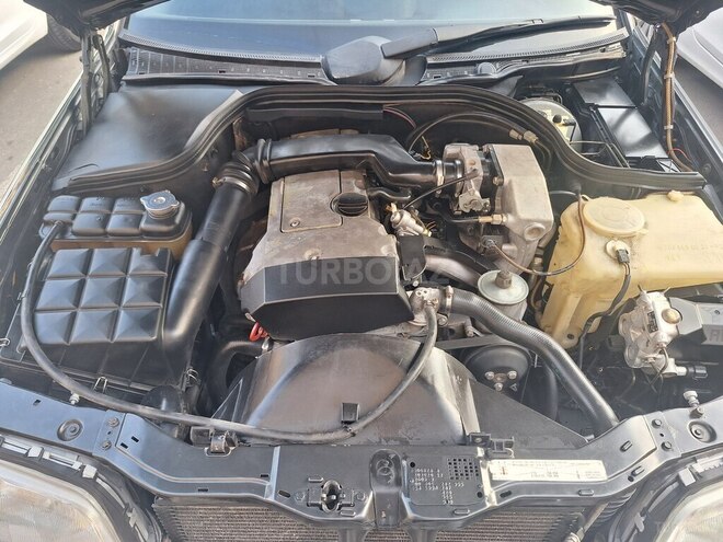 Mercedes C 200 1995, 452,000 km - 2.0 л - Bakı