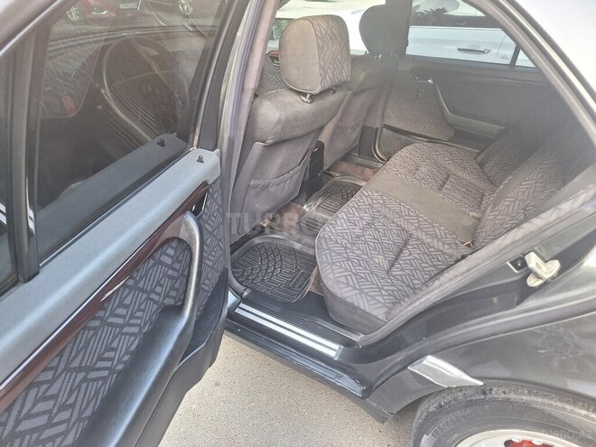 Mercedes C 200 1995, 452,000 km - 2.0 л - Bakı