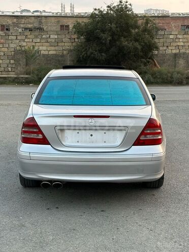 Mercedes C 200 2001, 356,000 km - 2.0 l - Bakı