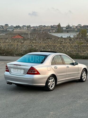 Mercedes C 200 2001, 356,000 km - 2.0 l - Bakı