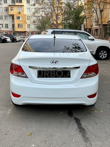 Hyundai Accent 2012, 218,000 km - 1.6 l - Bakı