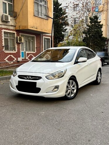 Hyundai Accent 2012, 218,000 km - 1.6 l - Bakı