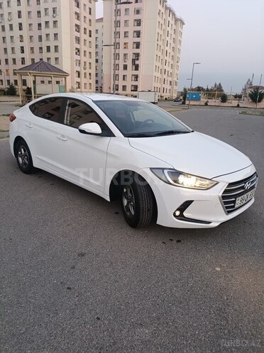 Hyundai Avante 2016, 132,000 km - 1.6 l - Bakı