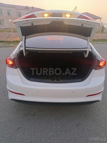Hyundai Avante 2016, 132,000 km - 1.6 l - Bakı