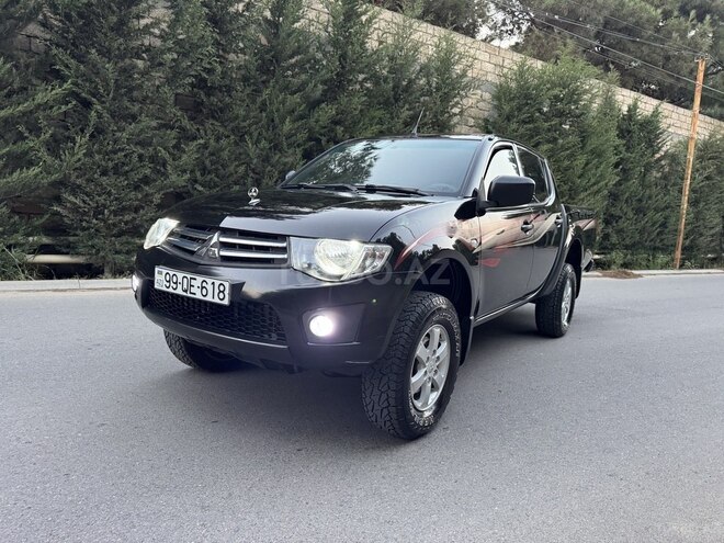 Mitsubishi L200 2014, 275,735 km - 2.5 l - Bakı