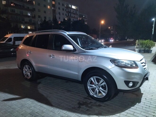 Hyundai Santa Fe 2010, 198,900 km - 2.0 l - Bakı
