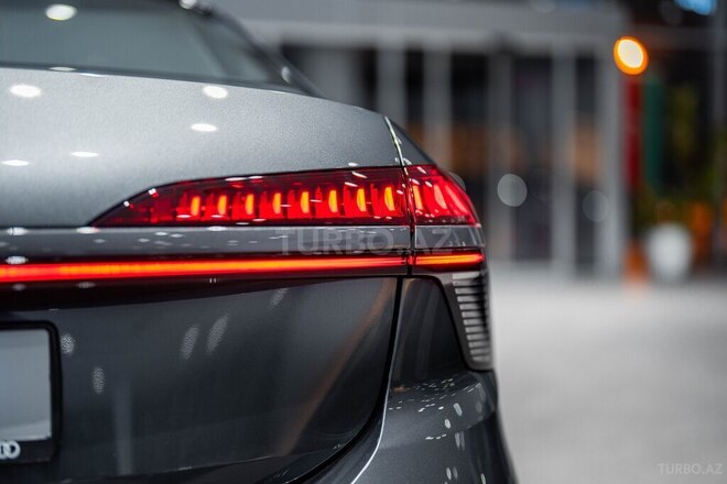 Audi A6-8