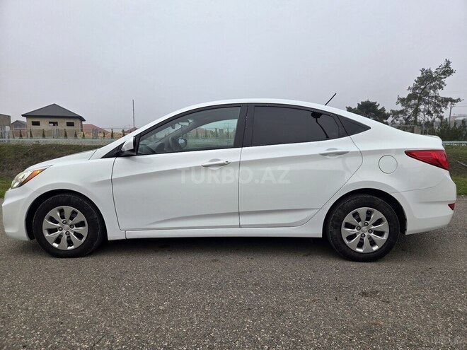 Hyundai Accent 2015, 141,622 km - 1.6 л - Quba