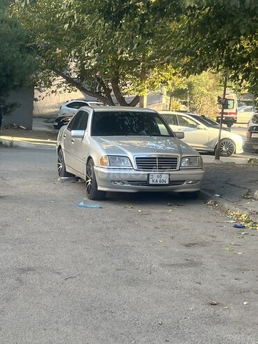 Mercedes C 240 2000, 400,000 km - 2.4 l - Bakı