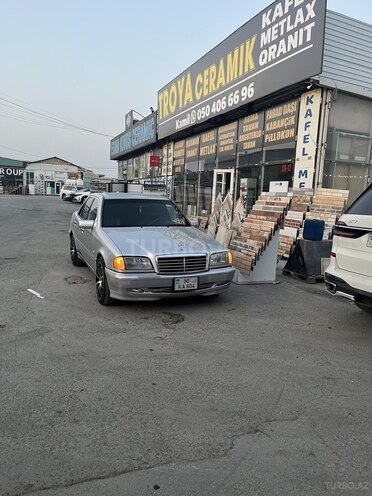 Mercedes C 240 2000, 400,000 km - 2.4 l - Bakı