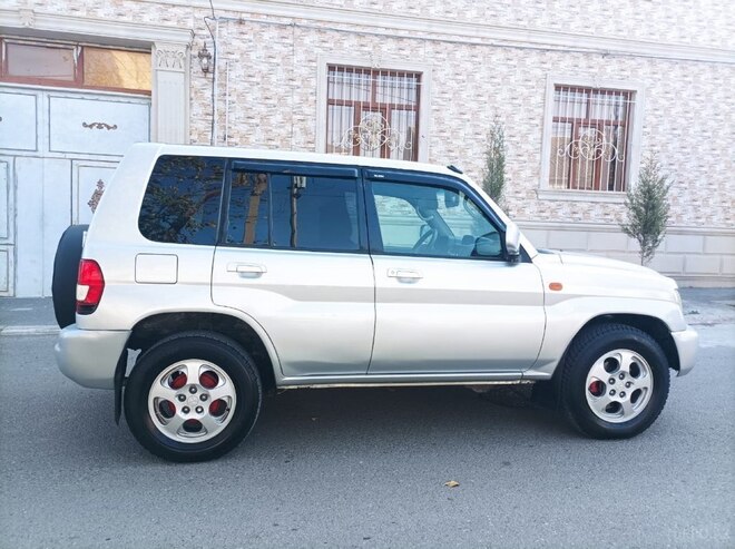 Mitsubishi Pajero io 2000, 393,000 km - 2.0 l - Gəncə