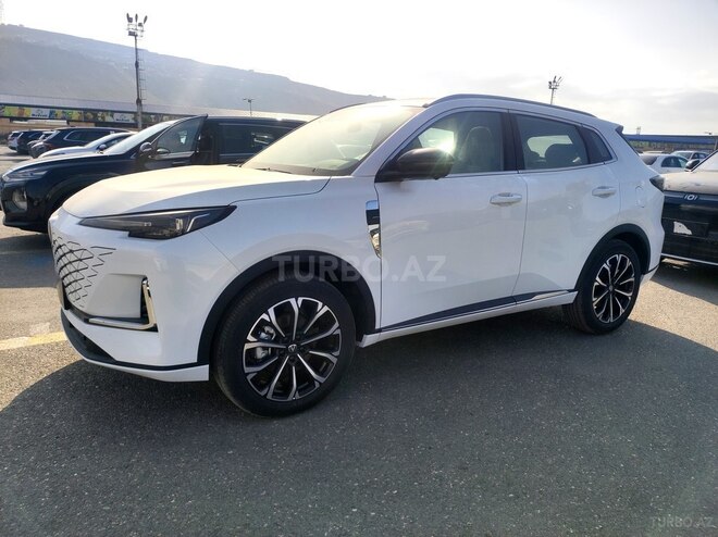 Changan CS 55 Plus 2025, 0 km - 1.5 л - Bakı