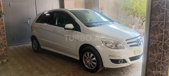 Mercedes B 170 2008, 270,000 km - 1.7 л - Bakı
