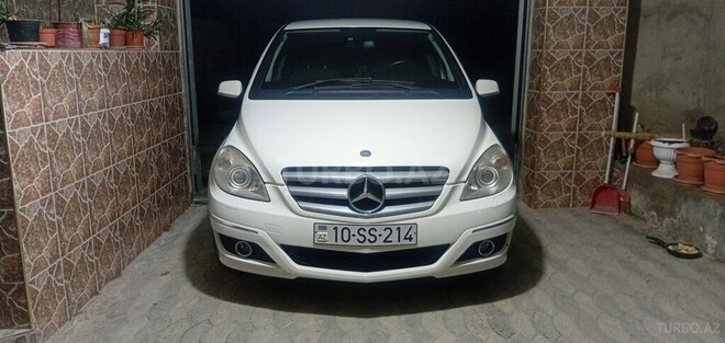 Mercedes B 170 2008, 270,000 km - 1.7 л - Bakı