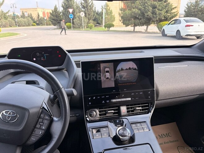 Toyota bZ4X 2023, 30,000 km - 0.0 l - Bakı