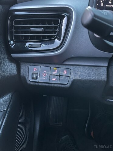Kia Stonic 2018, 33,000 km - 1.4 l - Bakı