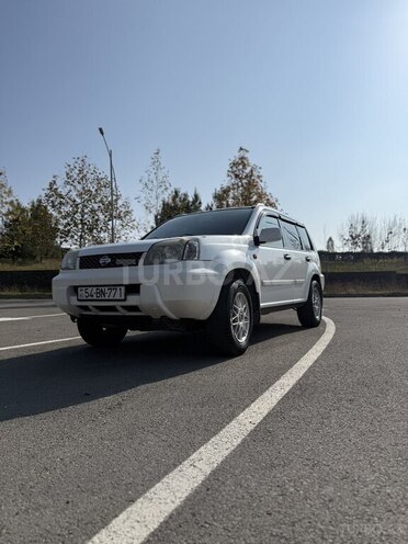 Nissan X-Trail-1