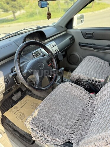 Nissan X-Trail-19