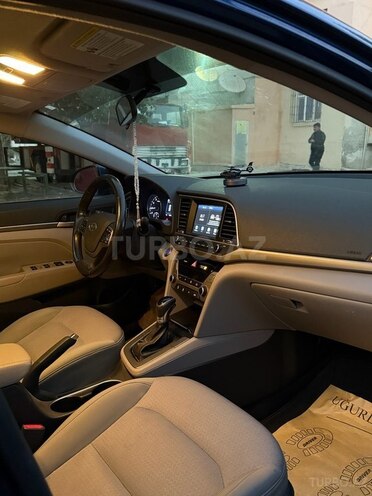 Hyundai Elantra 2017, 94,000 km - 2.0 l - Bakı