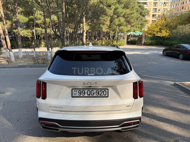 Kia Sorento 2023, 29,000 km - 1.6 л - Bakı