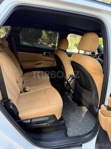 Kia Sorento 2023, 29,000 km - 1.6 л - Bakı
