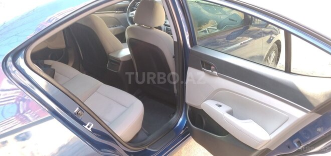Hyundai Elantra 2018, 71,300 km - 2.0 л - Sumqayıt