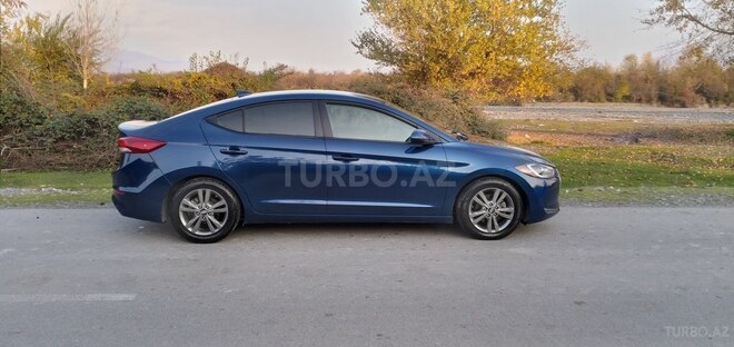 Hyundai Elantra 2018, 71,300 km - 2.0 л - Sumqayıt