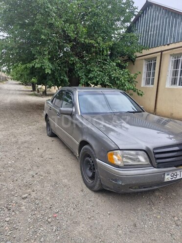 Mercedes C 220 1994, 400,000 km - 2.2 l - Gəncə