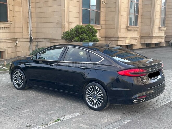 Ford Fusion (North America) 2017, 140,000 km - 2.0 л - Bakı