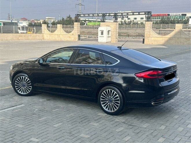Ford Fusion (North America) 2017, 140,000 km - 2.0 л - Bakı