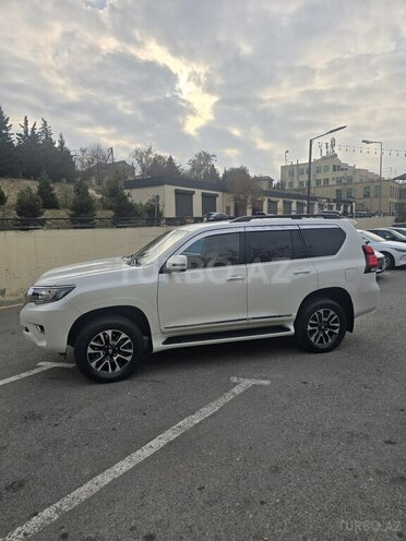 Toyota Land Cruiser Prado 2010, 242,900 km - 2.7 л - Bakı