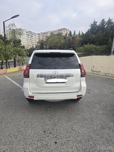 Toyota Land Cruiser Prado 2010, 242,900 km - 2.7 л - Bakı