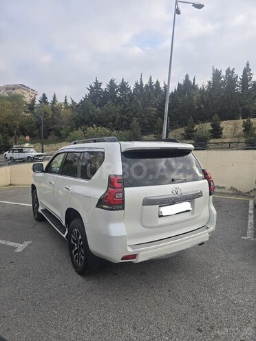 Toyota Land Cruiser Prado 2010, 242,900 km - 2.7 л - Bakı