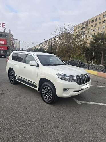 Toyota Land Cruiser Prado 2010, 242,900 km - 2.7 л - Bakı