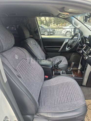Toyota Land Cruiser Prado 2010, 242,900 km - 2.7 л - Bakı