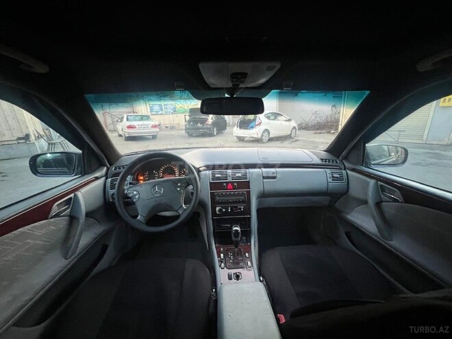 Mercedes E 240 1999, 327,000 km - 2.4 l - Bakı