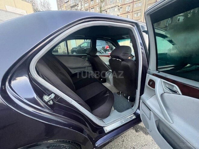 Mercedes E 240 1999, 327,000 km - 2.4 l - Bakı