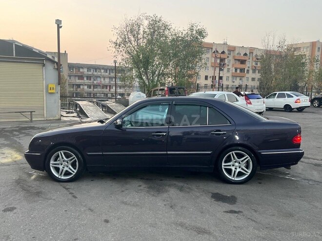 Mercedes E 240 1999, 327,000 km - 2.4 l - Bakı