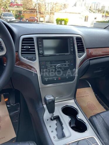 Jeep Grand Cherokee 2012, 244,000 km - 3.6 л - Bakı