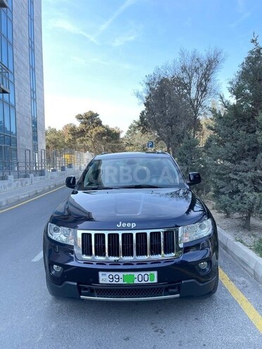 Jeep Grand Cherokee 2012, 244,000 km - 3.6 л - Bakı