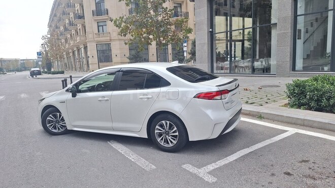 Toyota Corolla 2019, 68,500 km - 1.8 л - Bakı