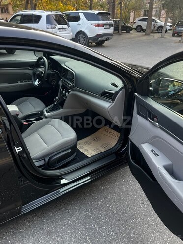 Hyundai Elantra 2019, 87,100 km - 2.0 l - Bakı