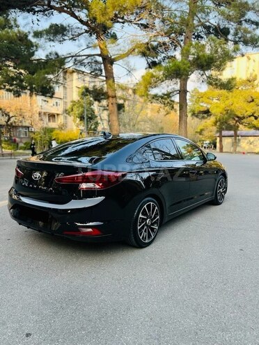 Hyundai Elantra 2019, 87,100 km - 2.0 l - Bakı