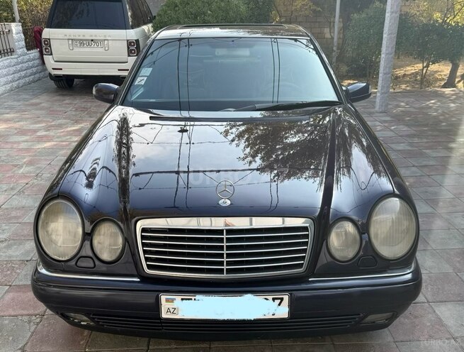 Mercedes E 240 1997, 250,000 km - 2.4 l - Bakı